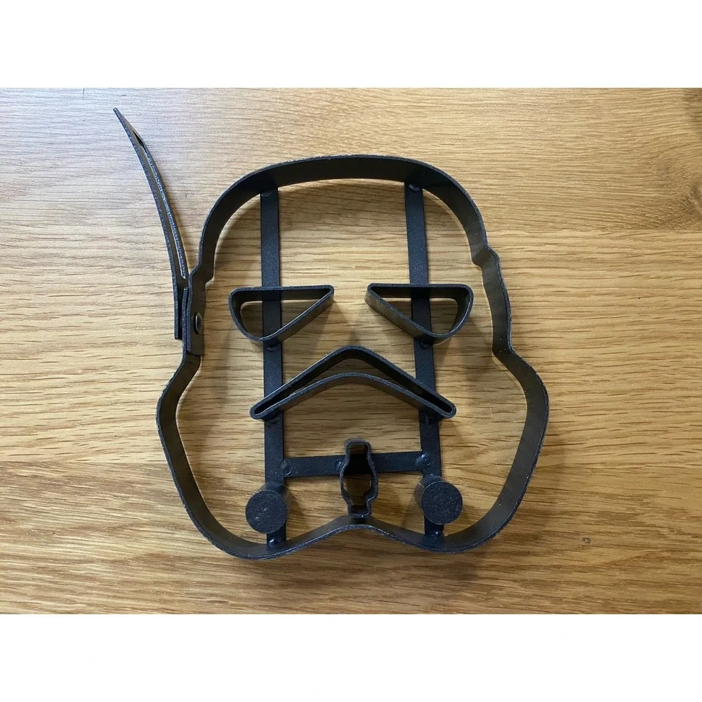 Williams Sonoma STAR WARS & Hearts Heavy Metal Pancake Molds Star Wars Day May 4